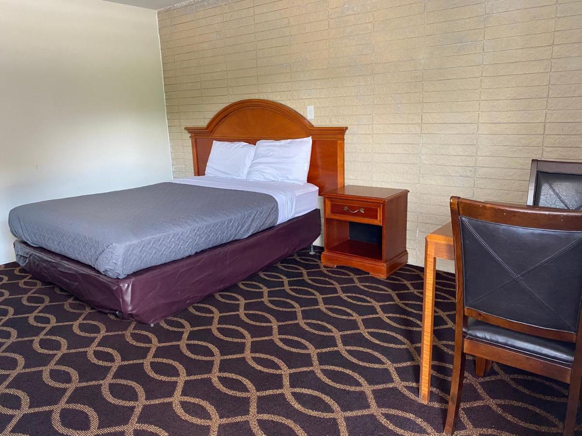 Sonrise Inn Breezewood Exterior foto